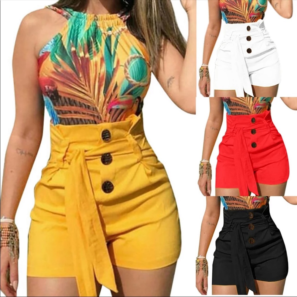 Women’s High-Waisted Button Shorts